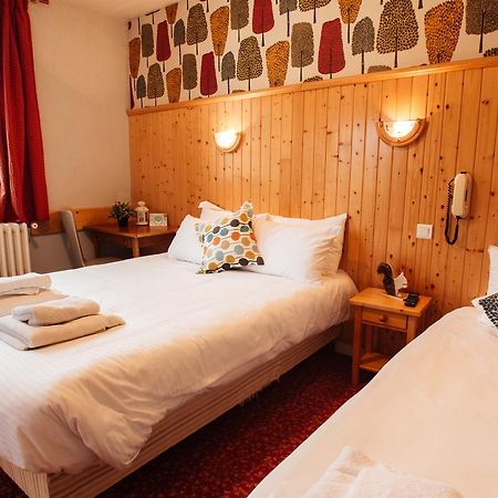 Hotel L'Aubergade Морзин Екстериор снимка