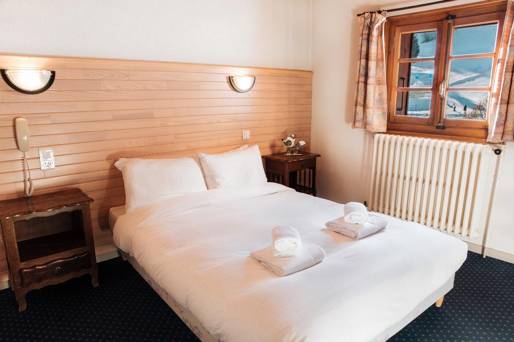 Hotel L'Aubergade Морзин Екстериор снимка