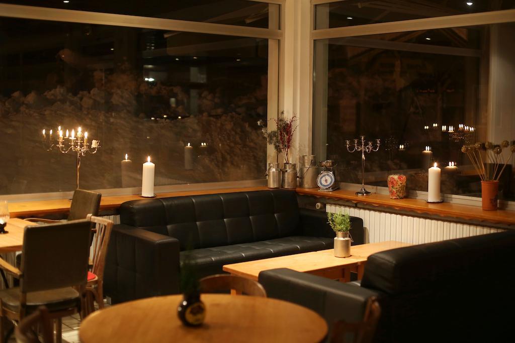 Hotel L'Aubergade Морзин Екстериор снимка