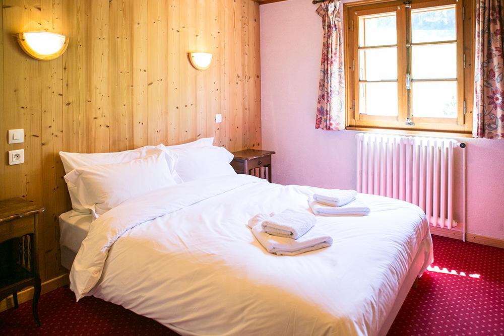 Hotel L'Aubergade Морзин Екстериор снимка
