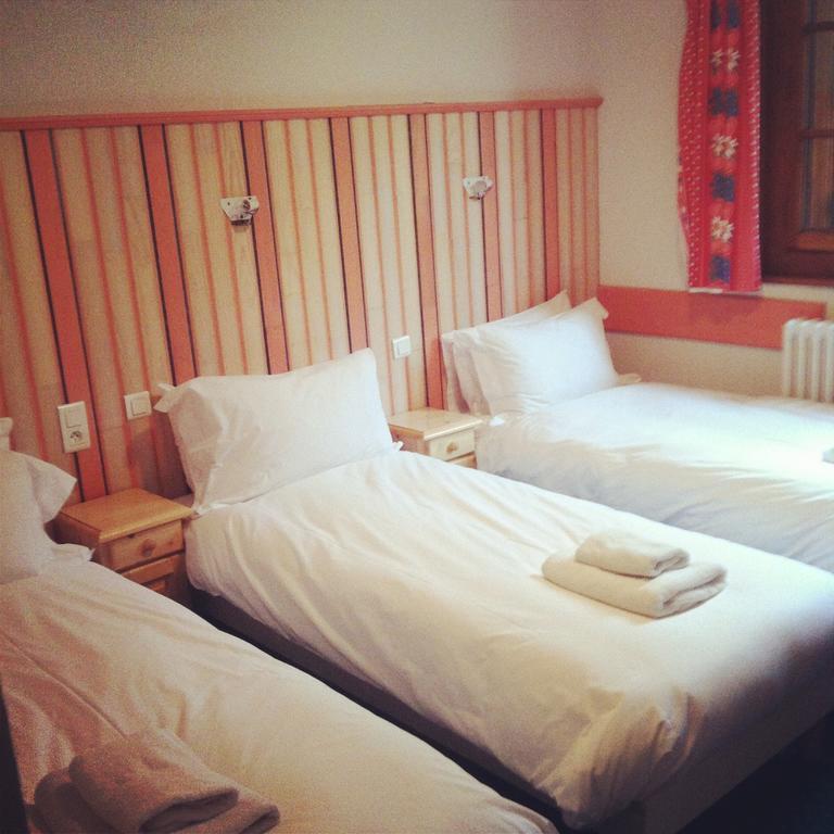 Hotel L'Aubergade Морзин Екстериор снимка