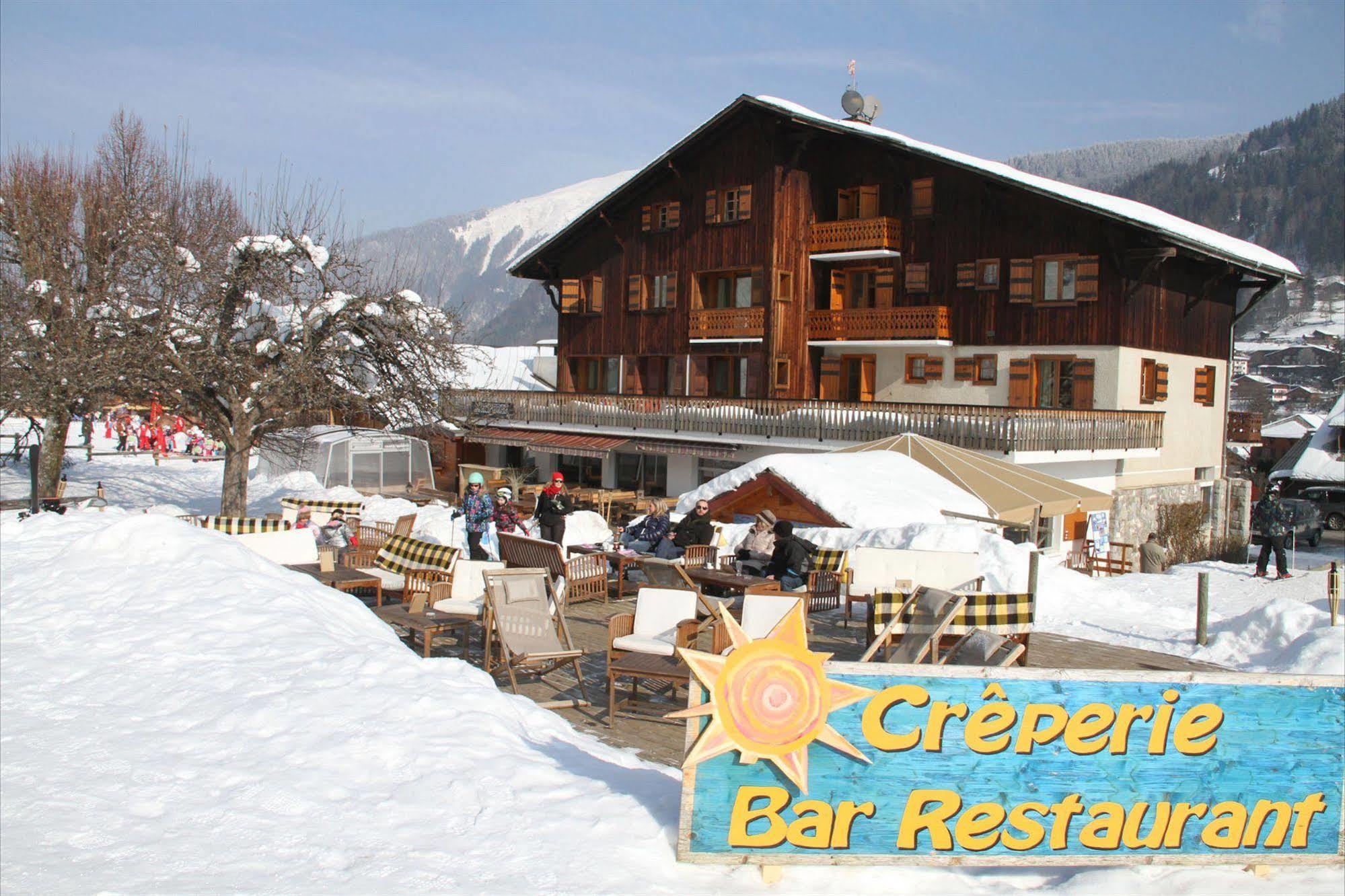 Hotel L'Aubergade Морзин Екстериор снимка